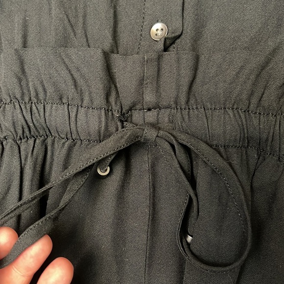 SPLENDID BLACK JUMPSUIT SMALL - Picture 5 of 16